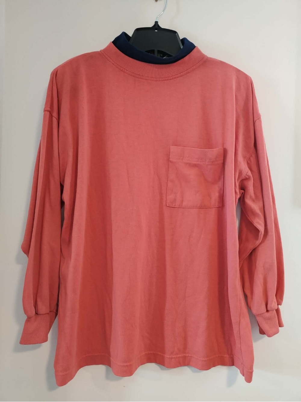 Women’s Vintage Long Sleeve Pocket Coral T-Shirt - Medium